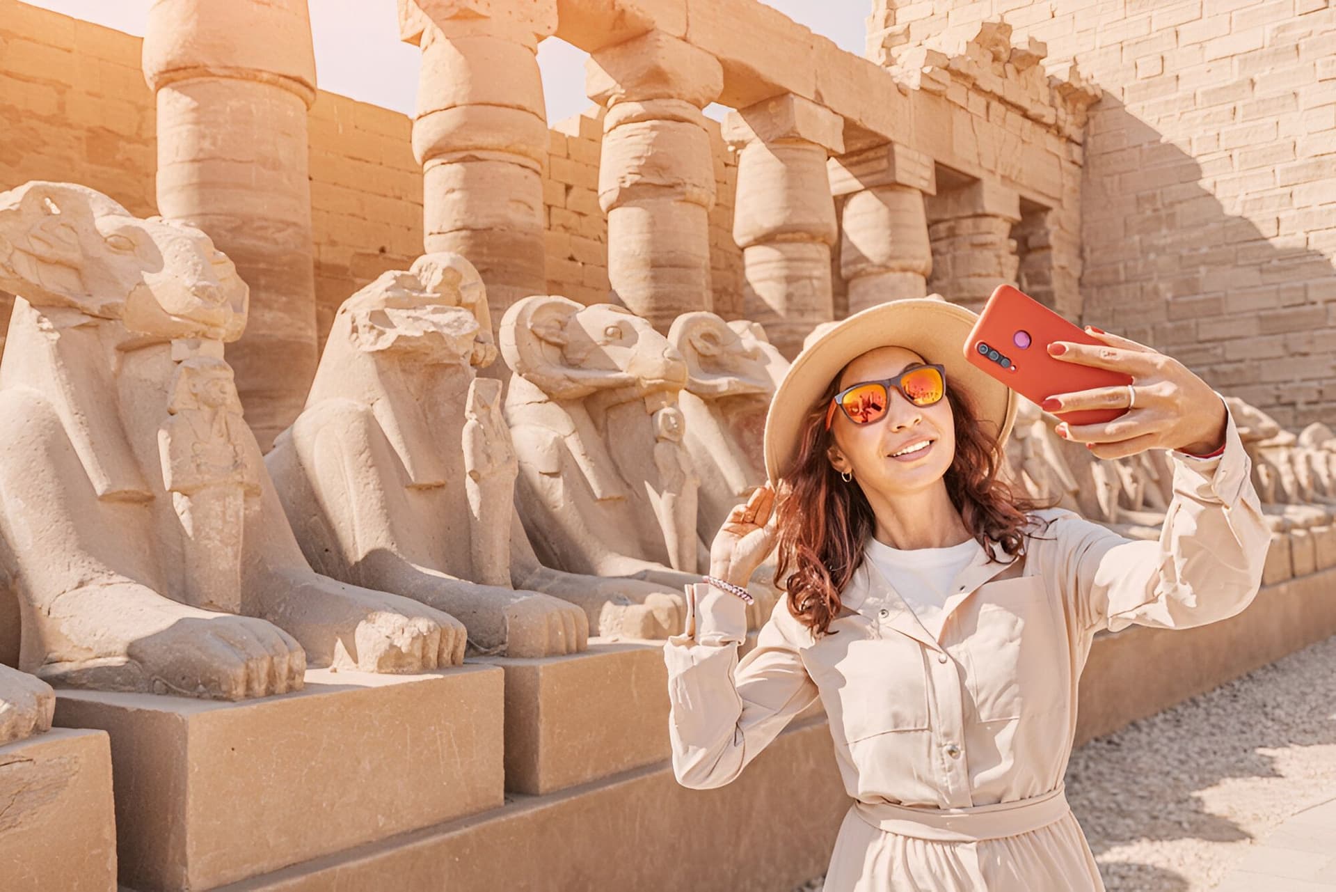 Mobile Internet in Egypt: How Much Does It Costs, How to Connect 