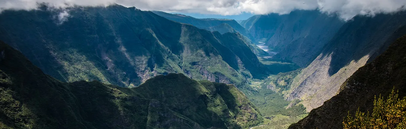 旅行用 eSIM レユニオン